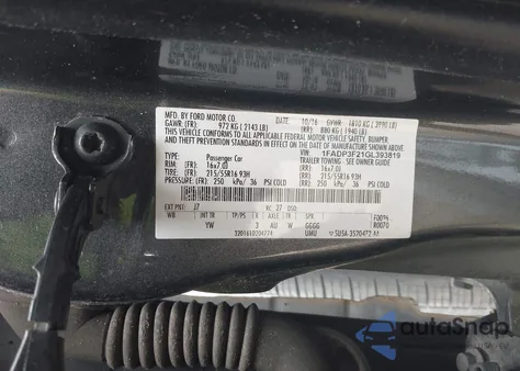 2016 Ford Focus Se z USA, uszkodzony, nr VIN 1FADP3F21GL393819